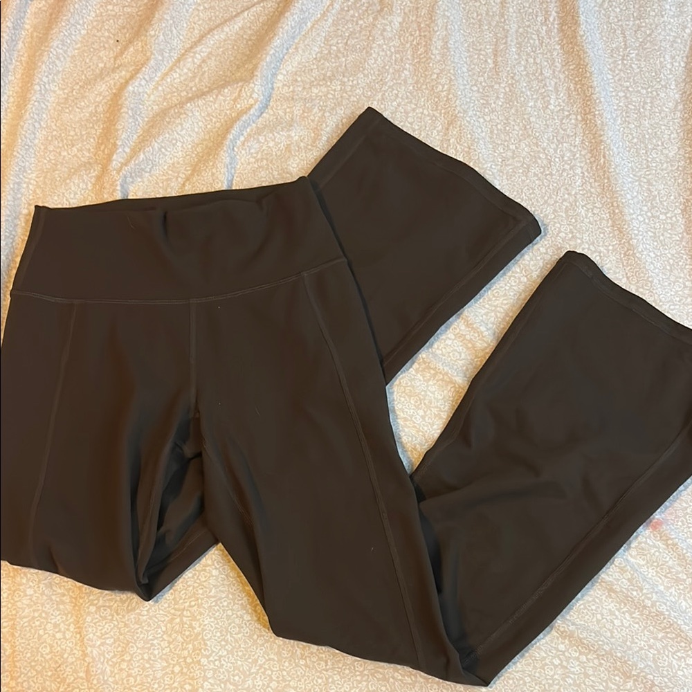 Brown High-Waisted Leggings